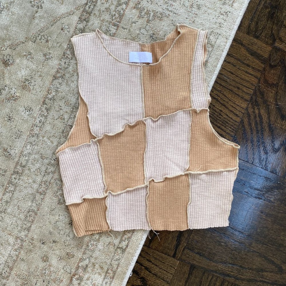 Checkered cropped tank